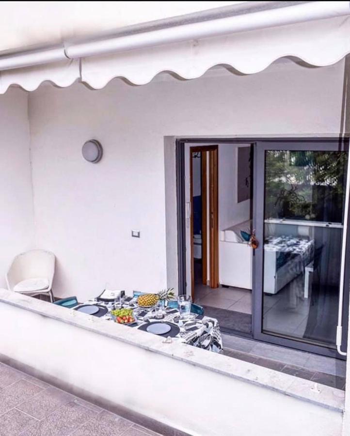 Vela Bianca Premium Apartment Letojanni Ngoại thất bức ảnh